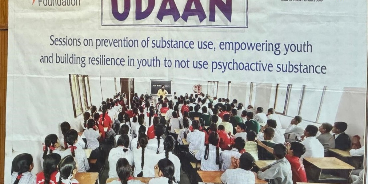 Session on prevention of Substance use at ABVGIET, by Vyaktitva Foundation and Rotary club Shimla